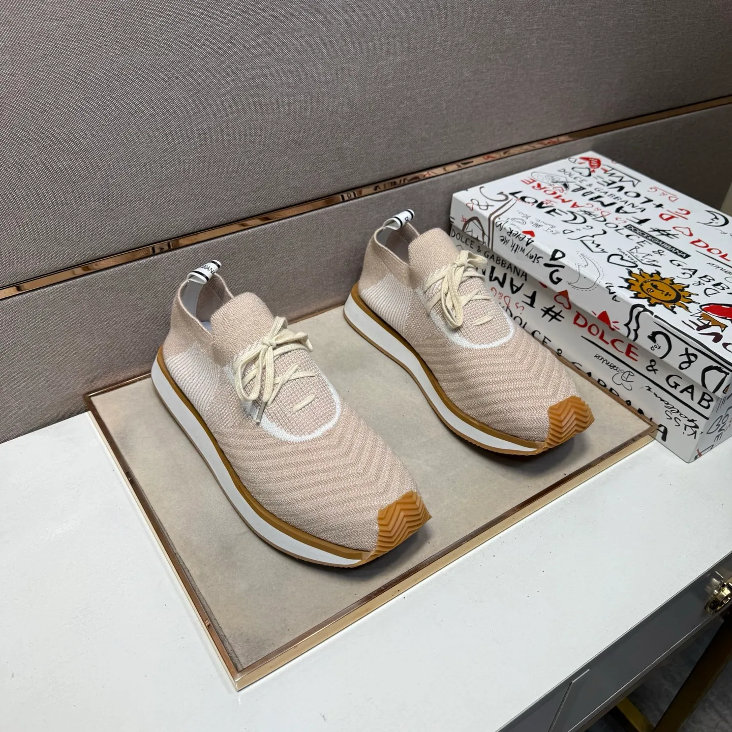 ⬛️Men's men's shoes 💰p400 [DG～] Couple's casual shoes 2025z cabinet sales simultaneously 🔶Code number: 36-44#️⃣ 🔷4 colors🔜The upper is made of multi-material splicing➕Mesh lining, comfortable and breathable, sole: original comfortable and wear-resistant outsole, ⚠️real thing📱photographed🎬real thing is better📢📢📢